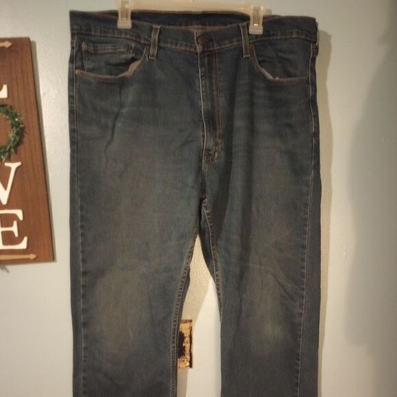 - Levi's 505 straight medium wash jeans - Picture 10 of 11